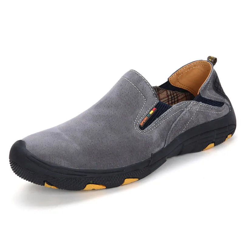 Lightweight Slip-On Athletic Shoes for Outdoor Travel